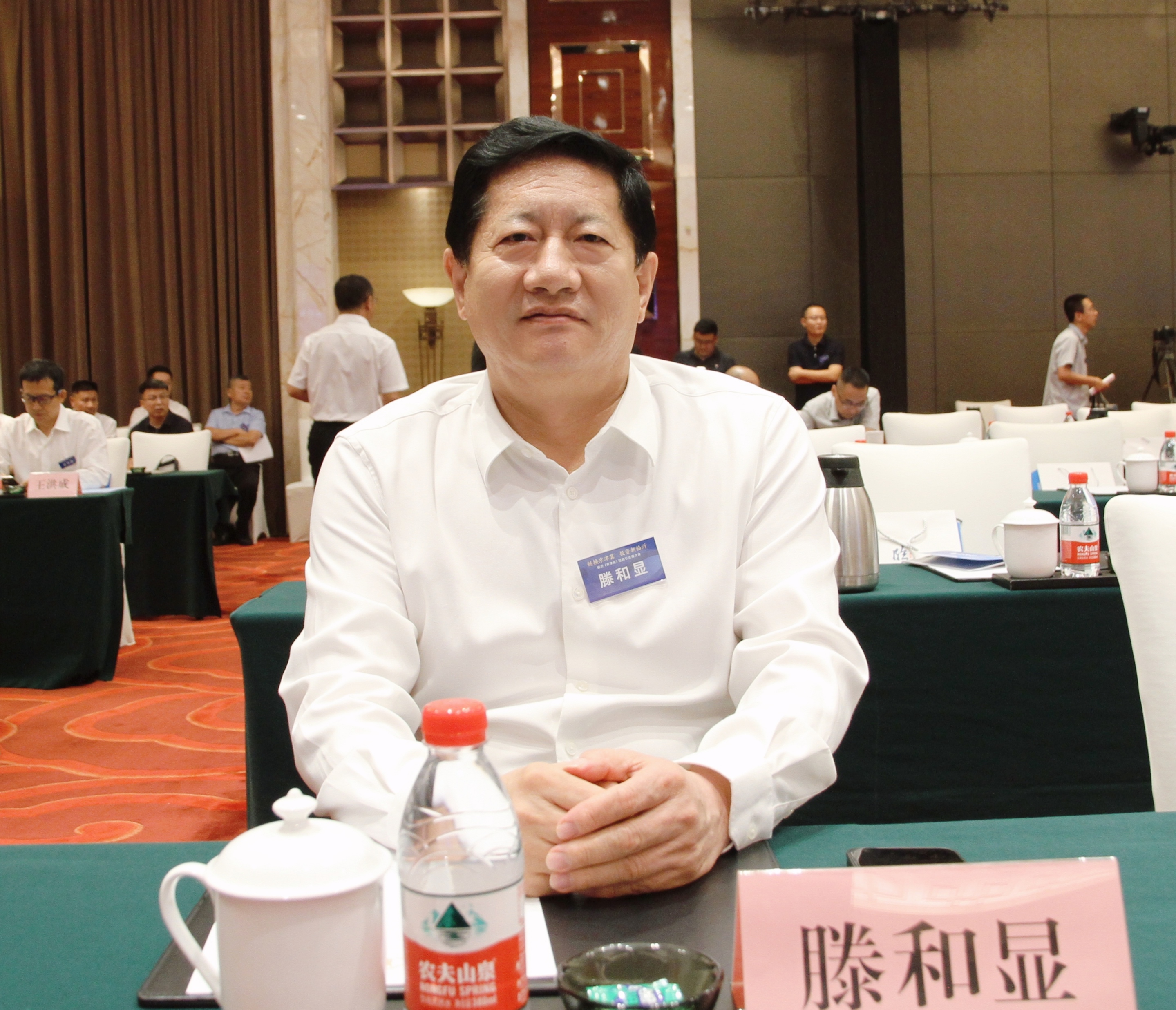 cfe118807aa908ea93c9ed177acc1b7.jpg